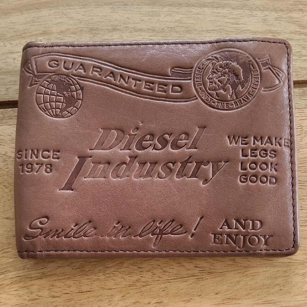 Diesel Brown Leather Card Holder with Embossed Design